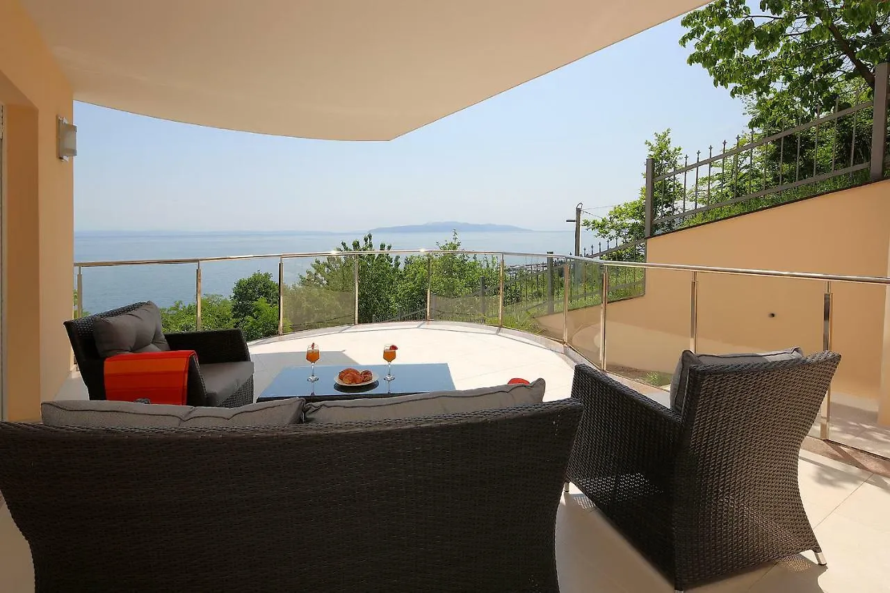 Camelia Apartment Opatija